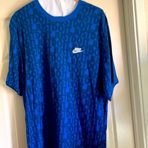 Nike Men’s T-shirt XL
